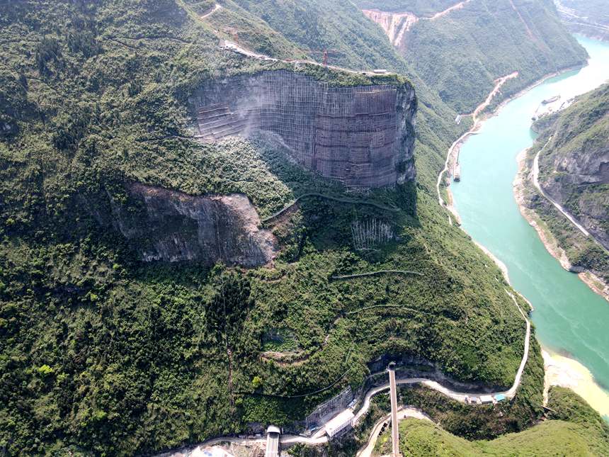 һ䓽W(wng)ھ޴ɽwϡ깤(w)ιD