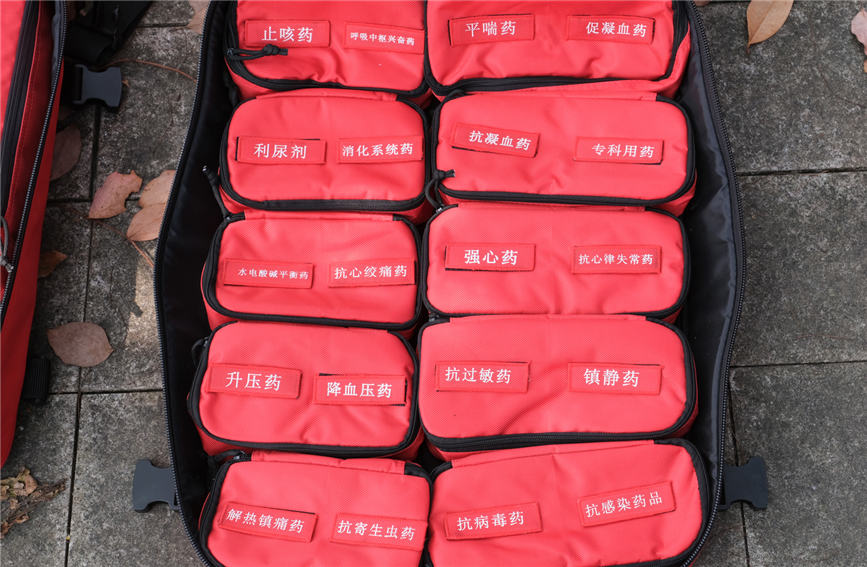 һl(wi)(yng)С꠵đ(yng)Ʒ껖|z