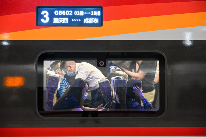 625գؑc_(ki)ɶ|G8602Ώ(f)d̖(ho)܄(dng)܇(ch)M״ڳg\(yn)z