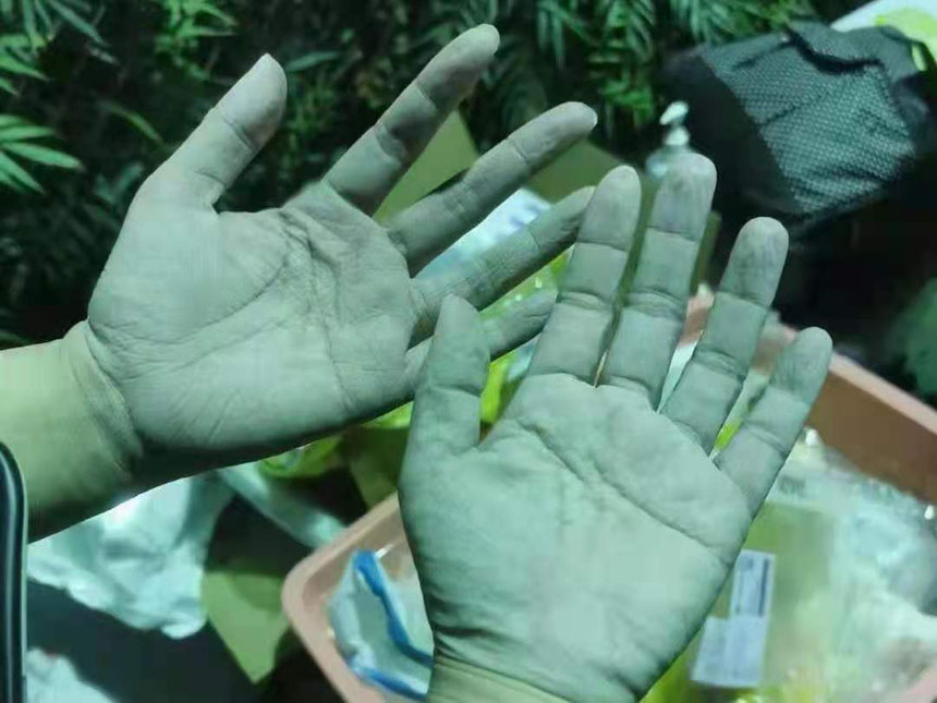 t(y)(w)ˆTp^(q)ίD