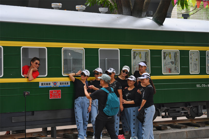 ԡGƤ܇鱳մoϽ˚cz