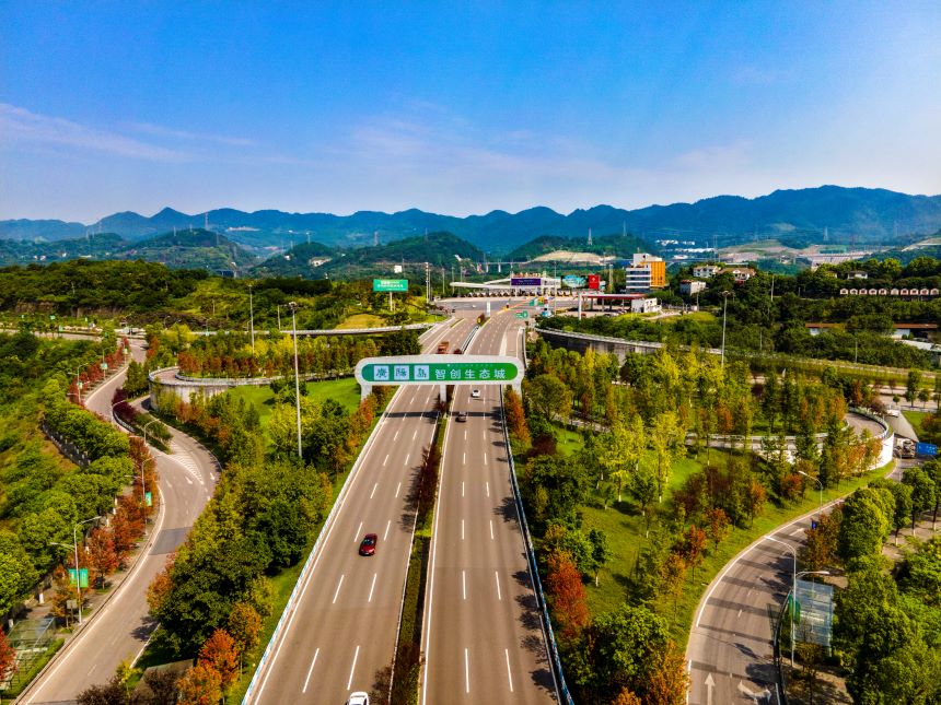 廣陽(yáng)島智創(chuàng)生態(tài)城秋正濃。崔景印攝