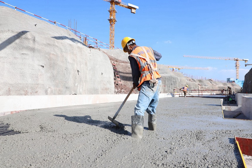 ؑc(gu)HC(j)(chng)T3Bվ(xing)ĿʩF(xin)(chng)н˾ֹD