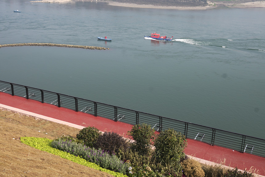 ՞I·ڣGɫĽc꽭ˮӳȤ͢z