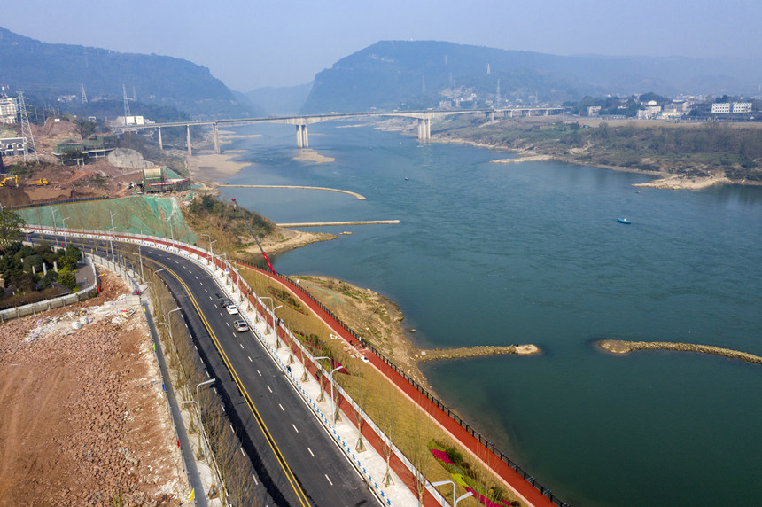 ՞I·ڣGɫĽc꽭ˮӳȤ͢z