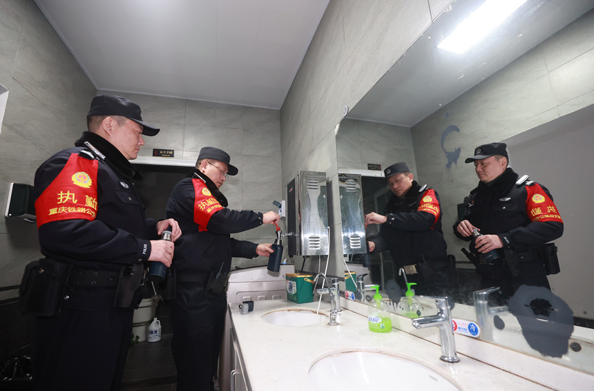 Ƚºͬܲچλñرӟˮz