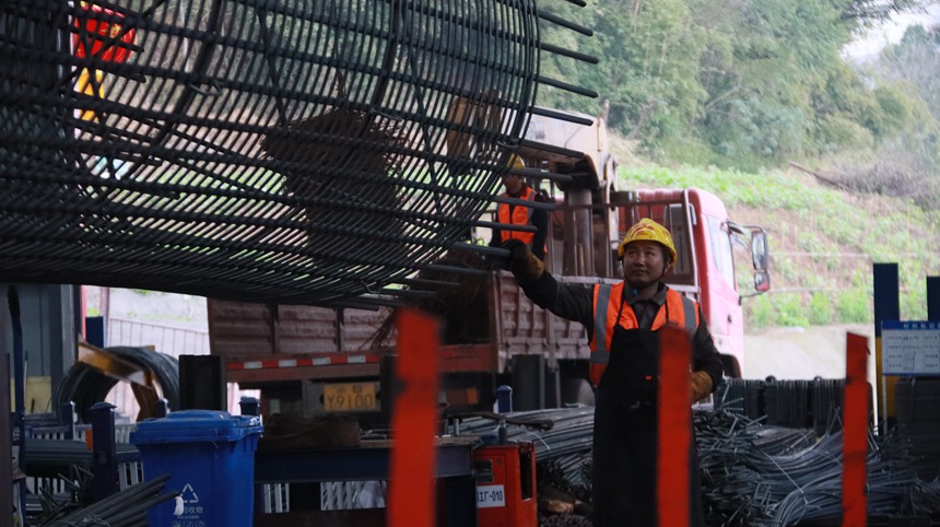 FɽʩF(xin)(chng)˂(jin)һ