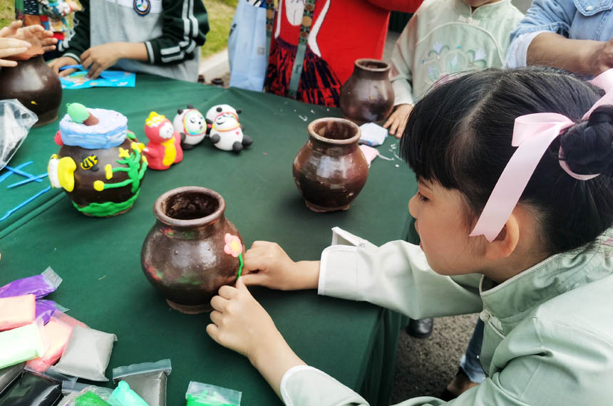 W(xu)?c)g(sh)ώĎI(lng)ĻԬܔz