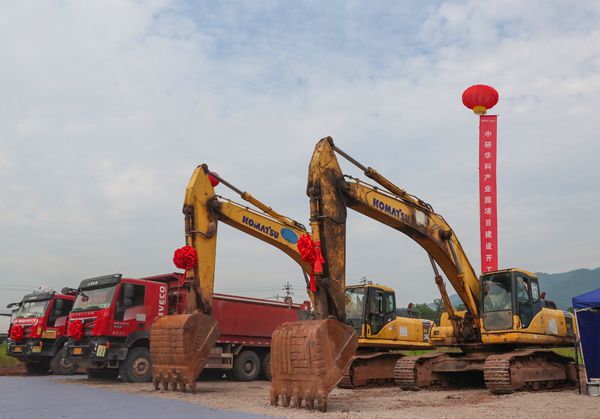 (dng)F(xin)(chng)xz