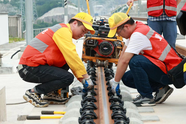 ɺƣcͬ܉zxzy(c)܉(xing)׺γߴ硣̝z