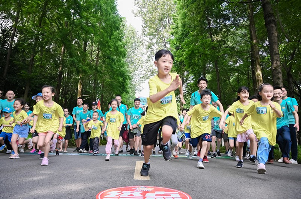 (dng)F(xin)(chng)^(q)D