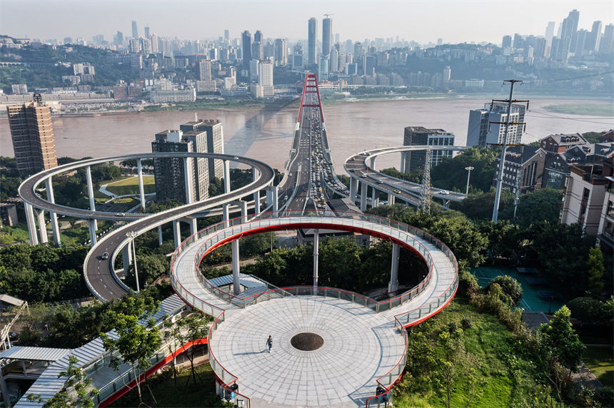 ڲđҿ^ƽ_(ti)οͿԳI(lng)ɽˮ֮ǵĪ(d)z