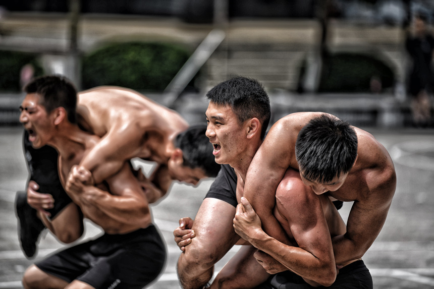 重慶特警綜合實戰(zhàn)演練現(xiàn)場。重慶市公安局供圖