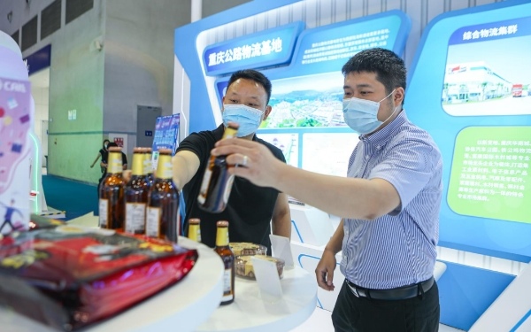 展會現(xiàn)場。方霞攝