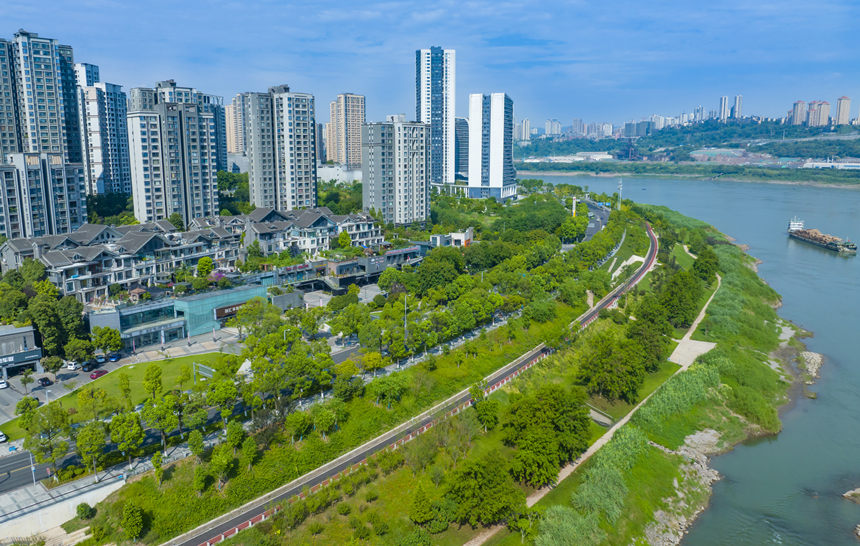 重慶巴南區(qū)花溪河生態(tài)綠道。劉紀(jì)湄?cái)z