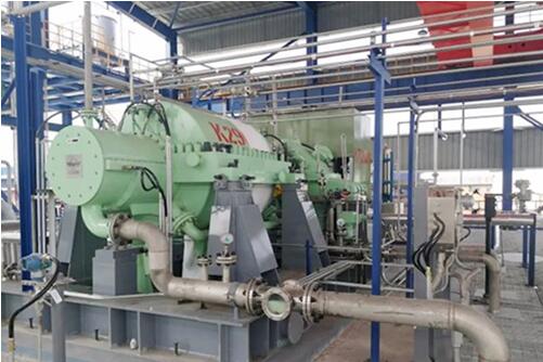 國(guó)內(nèi)首個(gè)百萬(wàn)噸級(jí)CCUS項(xiàng)目丙烯壓縮機(jī)項(xiàng)目運(yùn)行現(xiàn)場(chǎng)。重慶機(jī)電集團(tuán)供圖