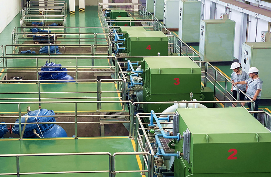 市自來水公司豐收壩水廠，加強(qiáng)運(yùn)行設(shè)備巡檢