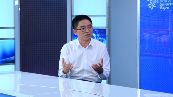 蔡光忠做客對(duì)話大咖。龔皓月攝