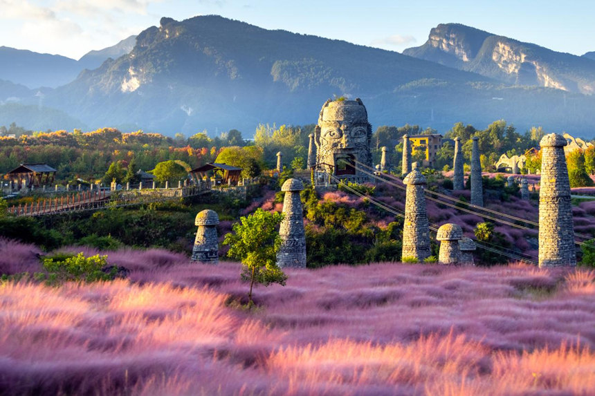 疊石花谷。酉陽(yáng)旅投供圖