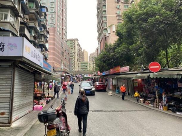 國(guó)美支路改造前。九龍城市更新公司供圖
