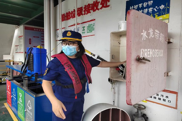 開展宣傳活動。水上支隊供圖