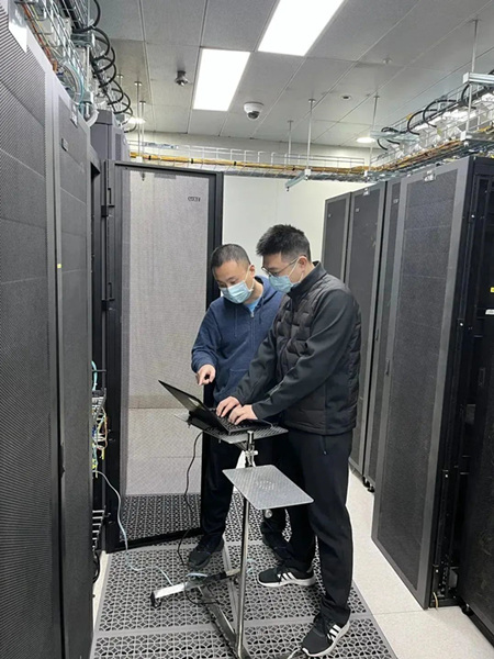 做好疫情期間金融系統(tǒng)運維工作。人民銀行重慶營業(yè)管理部供圖