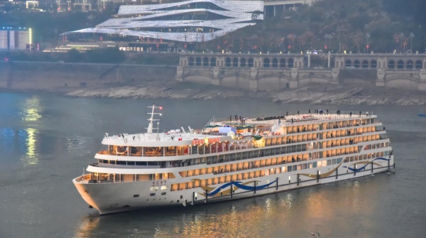 “長江叁號”游輪。重慶長航供圖