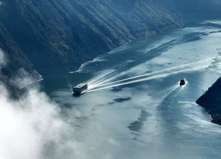 雨過天晴后的巫峽景色。譚瑜州攝