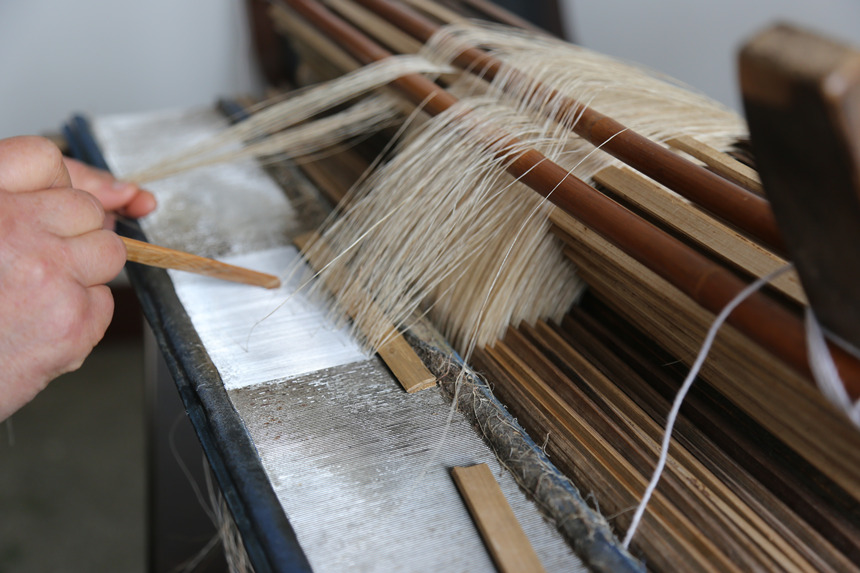榮昌夏布制作過程。榮昌區(qū)委宣傳部供圖