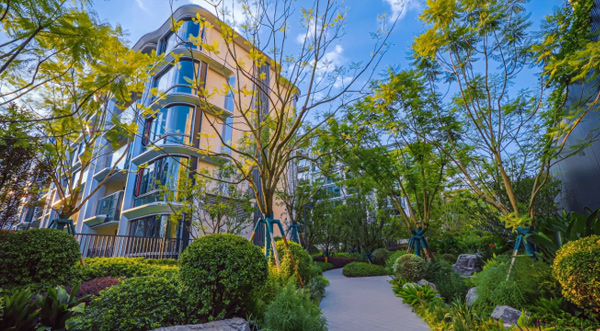 交付實(shí)景圖。中糧天悅壹號(hào)供圖