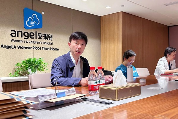 醫(yī)院開展法律講座。重慶安琪兒婦產(chǎn)醫(yī)院供圖