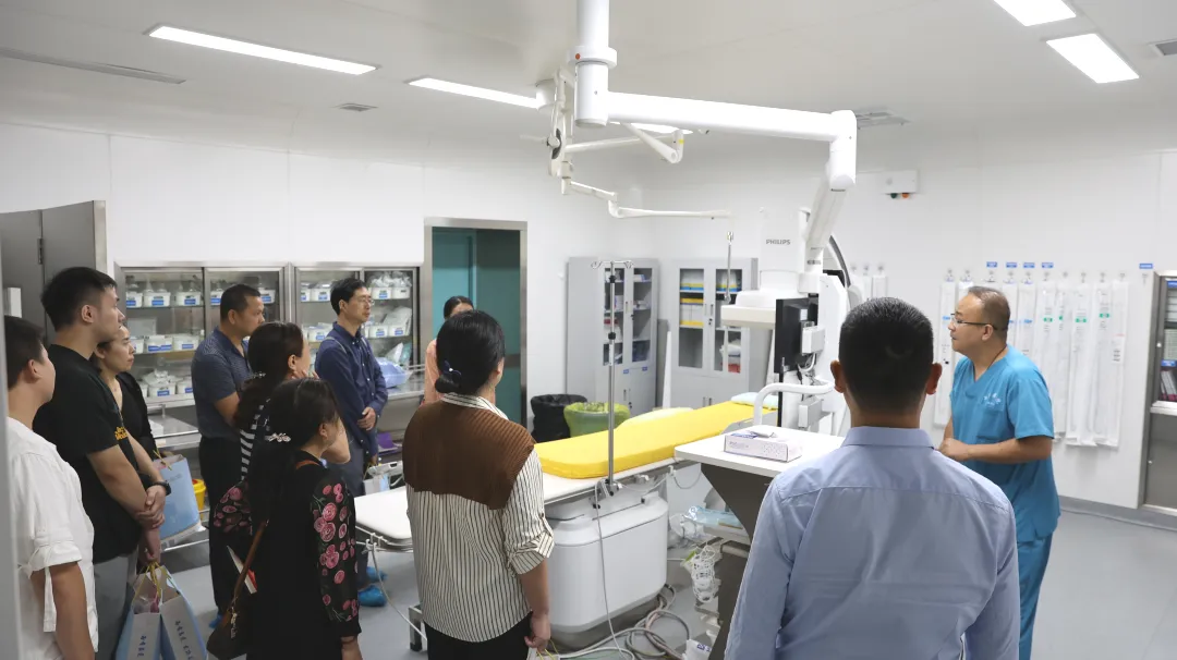 參觀現(xiàn)場(chǎng)。重慶西區(qū)醫(yī)院供圖