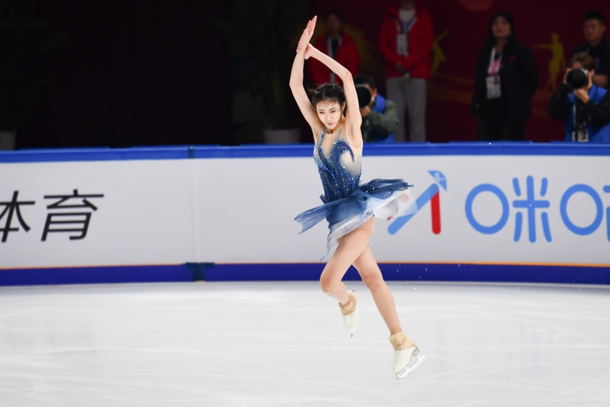 11月10日，中國選手陳虹伊在比賽中。鄒樂攝