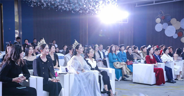 活動現(xiàn)場。鄭秦攝