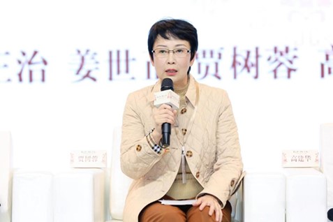 賈樹蓉現(xiàn)場分享。中華醫(yī)學(xué)會醫(yī)學(xué)美學(xué)與美容學(xué)分會供圖