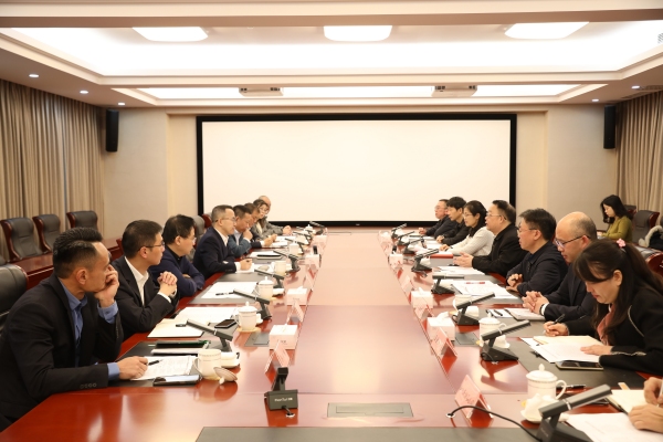 渝北區(qū)與恒豐銀行重慶分行舉行座談。恒豐銀行重慶分行供圖