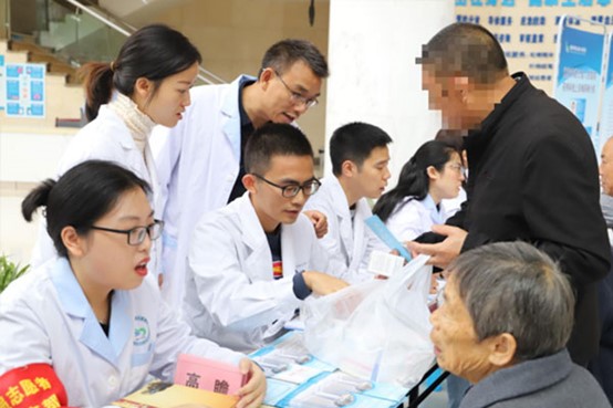 活動現(xiàn)場。墊江縣人民醫(yī)院供圖