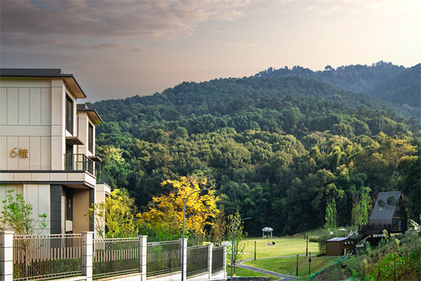 保利麓谷林語(yǔ)實(shí)景圖。保利重慶供圖