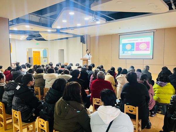 活動(dòng)現(xiàn)場。華廈渝州眼科醫(yī)院供圖