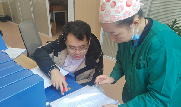 每周的督查指導現(xiàn)場。重慶市九龍坡區(qū)第二人民醫(yī)院供圖