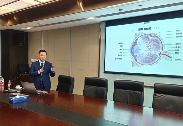 活動(dòng)現(xiàn)場(chǎng)。重慶普瑞眼科醫(yī)院供圖