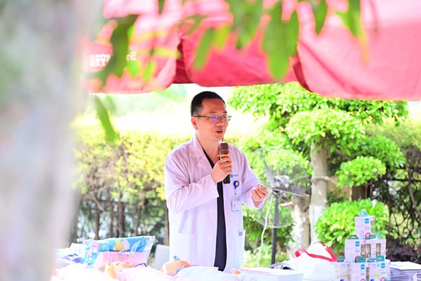 醫(yī)生分享。重慶安琪兒婦產(chǎn)醫(yī)院供圖