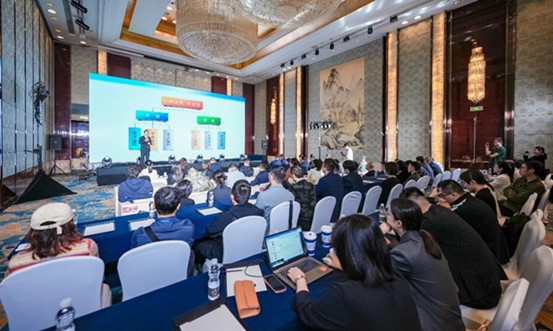 活動現(xiàn)場。重慶華美整形外科醫(yī)院供圖