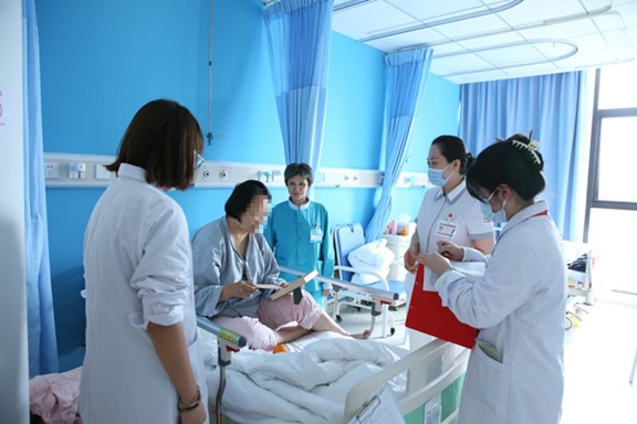 活動現(xiàn)場。重慶松山醫(yī)院供圖