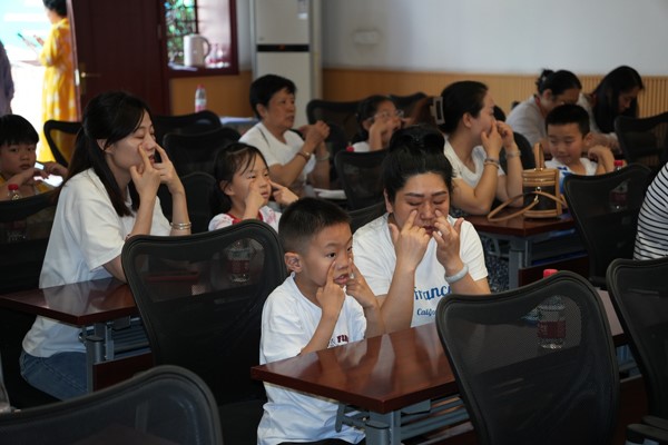 活動現(xiàn)場。重慶普瑞眼科醫(yī)院供圖