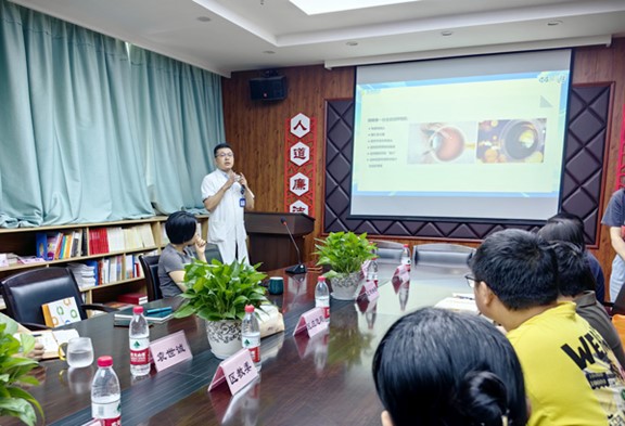 活動現(xiàn)場。重慶普瑞眼科醫(yī)院供圖