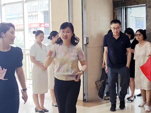 實地調(diào)研現(xiàn)場。重慶東大肛腸醫(yī)院供圖