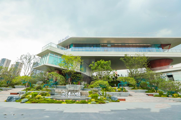 華宇春江明月示范區(qū)。重慶華宇供圖