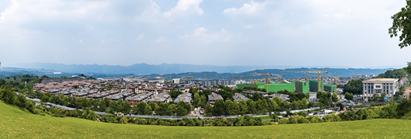 項(xiàng)目視野實(shí)景圖。越秀重慶供圖