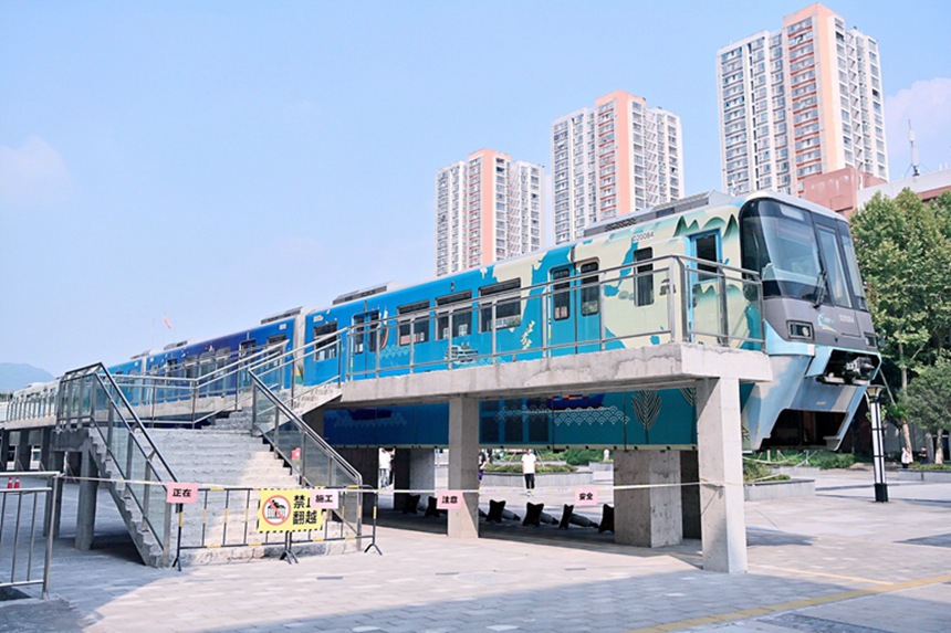 學(xué)校正在打造的跨座式單軌實(shí)訓(xùn)基地。熊桂偉攝